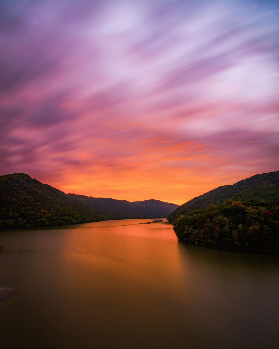 West Virginia Tourism tweet media