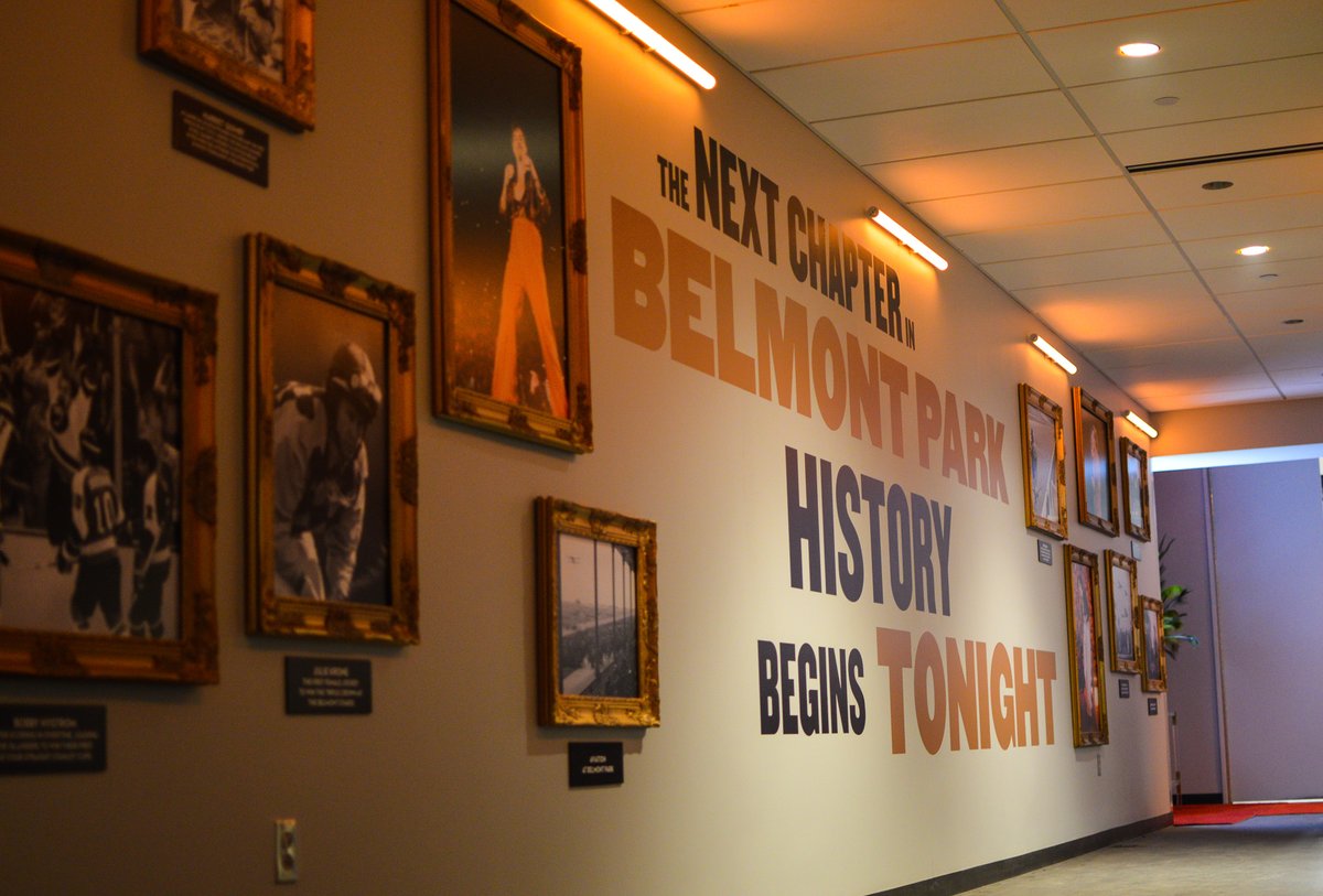 UBSArena's tweet image. Welcome to the final show. 🍾 @Harry_Styles  ❤️ Love On Tour