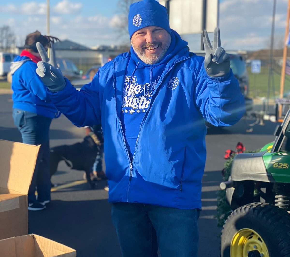 MrzAndersonWCH's tweet image. These smiles sure warmed my heart on this blustery, cold, day in Fayette County💙🦁 
#OthersFirst