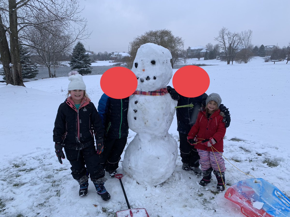 DrHoldsworth's tweet photo. Still going. 2.5 hours in the morning and another 2.5 hours this afternoon. I cleaned the house, wrote a little bit, worked on the #SchoolCommsLab’s new platform, read three magazines and had snacks I didn’t have to share. 😉 I love #winter in @PureMichigan. https://t.co/qWVProEvON