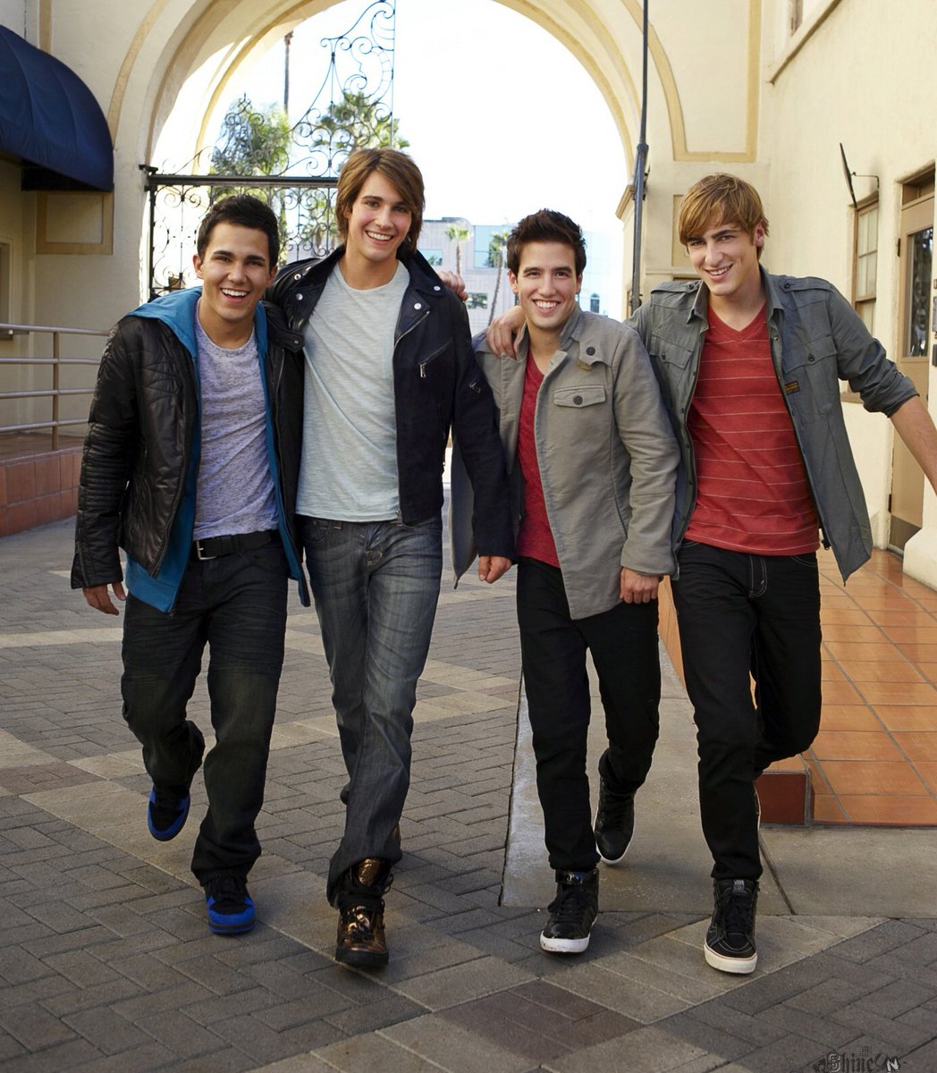 btronmedia's tweet photo. it has been 12 years since @bigtimerush premiered as a tv show and as artists. #12YearsOfBigTimeRush https://t.co/prgw2oKmP2