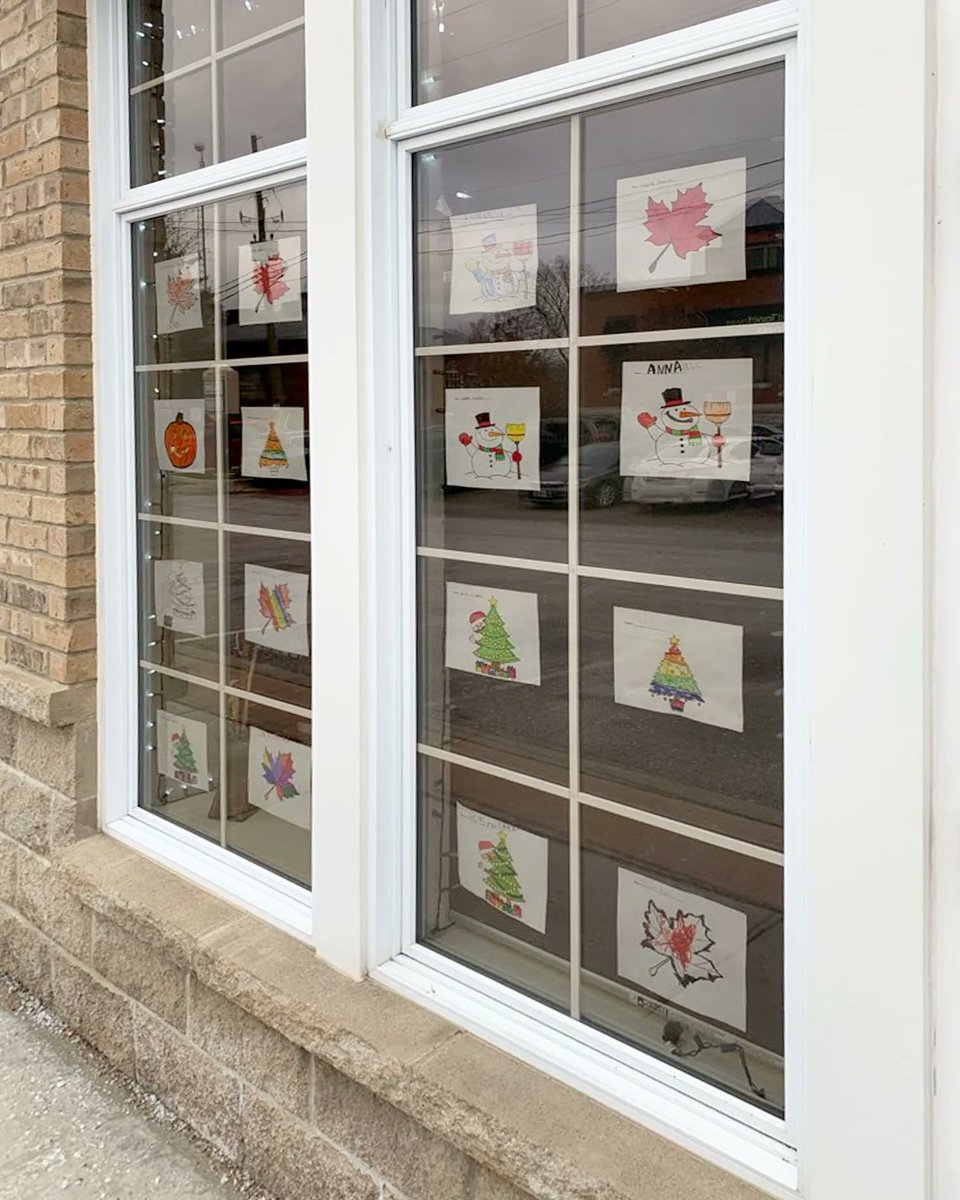 ElmiraBIA's tweet photo. Head to SOS Physiotherapy during #ElmiraMoonlightMadness on Dec 2nd from 6-9 for hot apple cider and cookie packs - perfect for the little ones! Kids can also enter a colouring contest for a chance to win 1 of 3 $50 gift cards from Toy Soup in St. Jacobs!
#Thisislocal https://t.co/D4N8b7bIT2