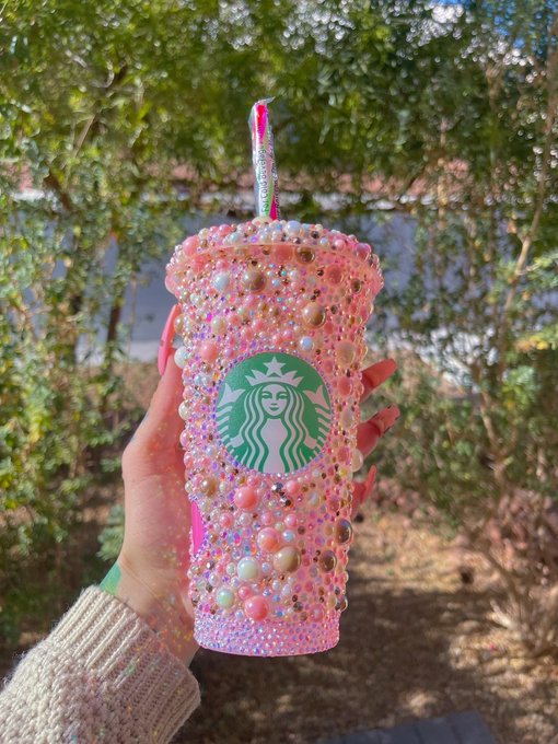 I made a cute tumbler 🥰🍒 https://t.co/kLyIXln4Kc
