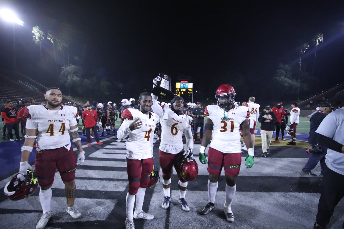 PCCAthletics's tweet photo. Trophy Time. https://t.co/QN3qFRnb9p