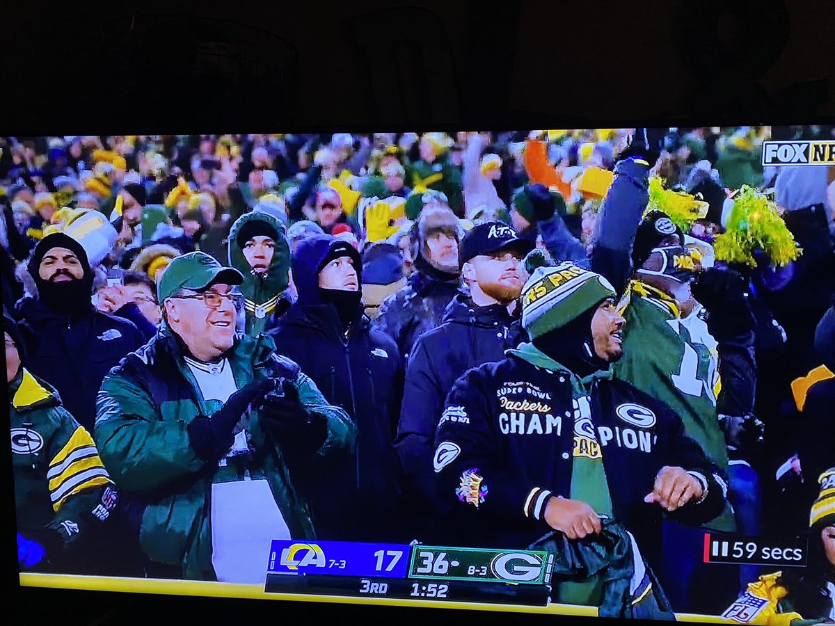 HessJenny's tweet photo. #ATT #allenLazard #GoPackGo https://t.co/38xztiCnBi