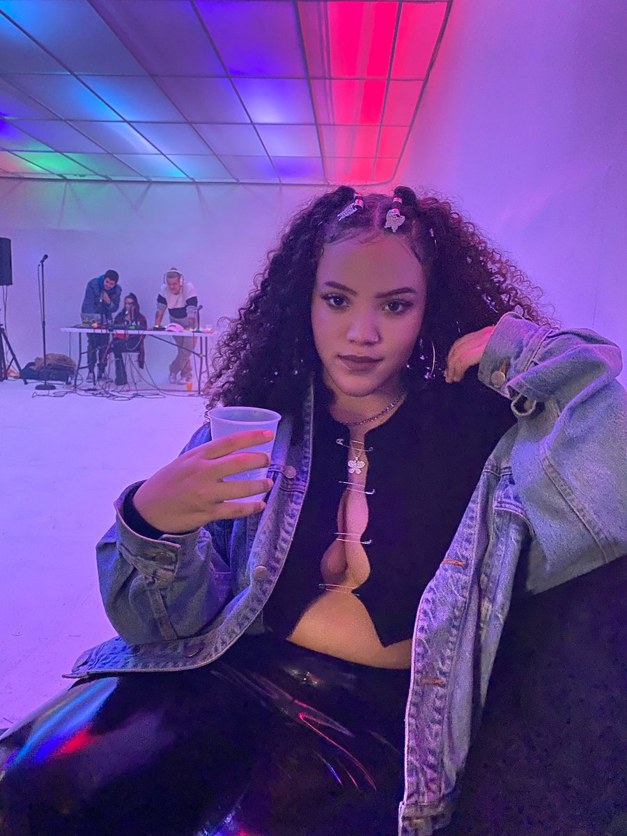 elithotma's tweet photo. Tits was sittin 🤪 https://t.co/gOtTXA51Fc