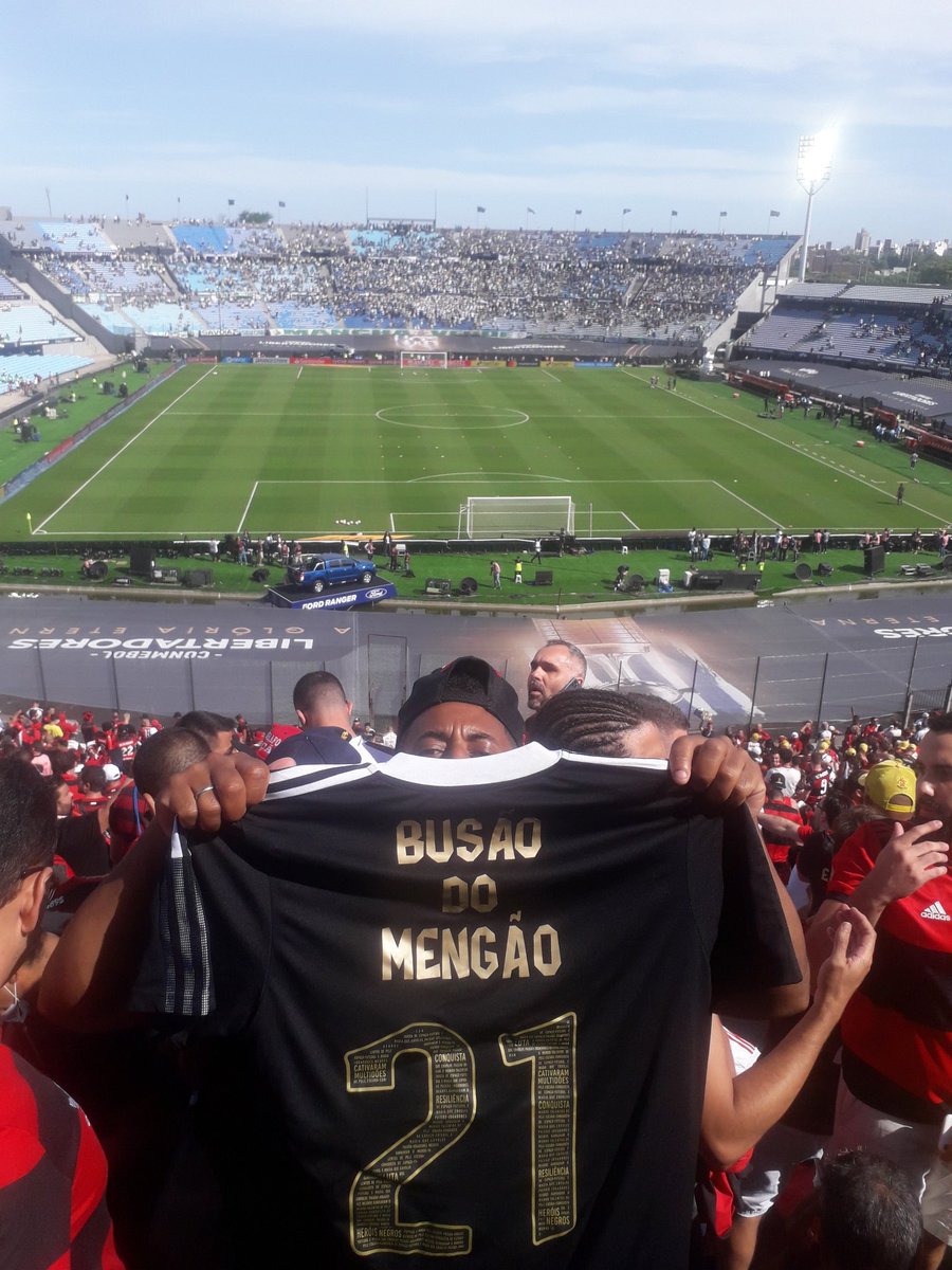 Patrickjovem7's tweet photo. Nada vai nos abalar samos Flamengo pacaralho... aminha paixão aminha torcida meu clube de coração isso nunca vai mudar .... vamos nação não vamos deixar isso se abater..... uma vez Flamengo sempre flamengo..... https://t.co/L2RofrAX2S