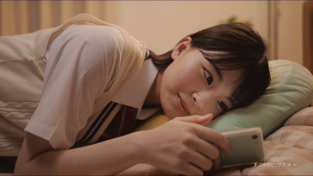 yurinaarchive's tweet photo. me while looking at yurina’s pictures https://t.co/dOMB8OD0Hx