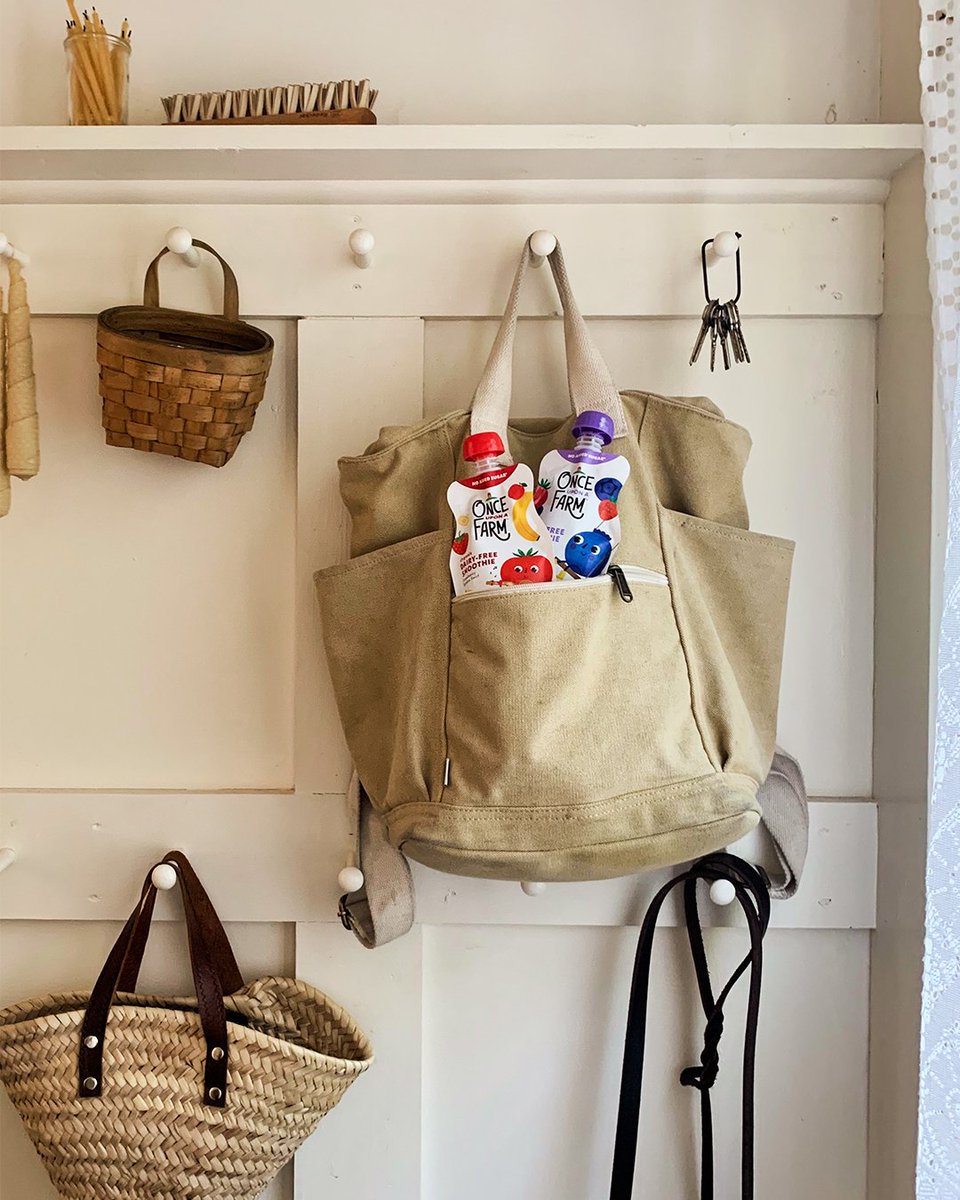 onceuponafarm's tweet photo. Phone ✅
Wallet ✅
Keys ✅
#OnceUponAFarm Blends ✅
What are some of your family's grab-and-go staples? 👇 https://t.co/mx6896C92J