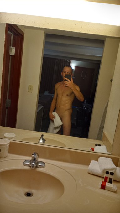 Where are my sugar daddies and #buyers tonight?  Want vids in your inbox?  DM me. https://t.co/dNTiV<a href="/tag/buyers"class="tags">#buyers</a>