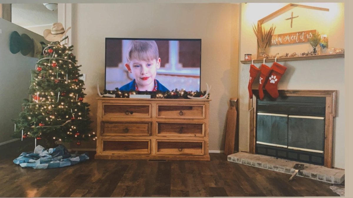 kshaykenny's tweet photo. It’s beginning to look a lot like Christmas 🎄✝️🎅🏻 https://t.co/V15rgXD39e