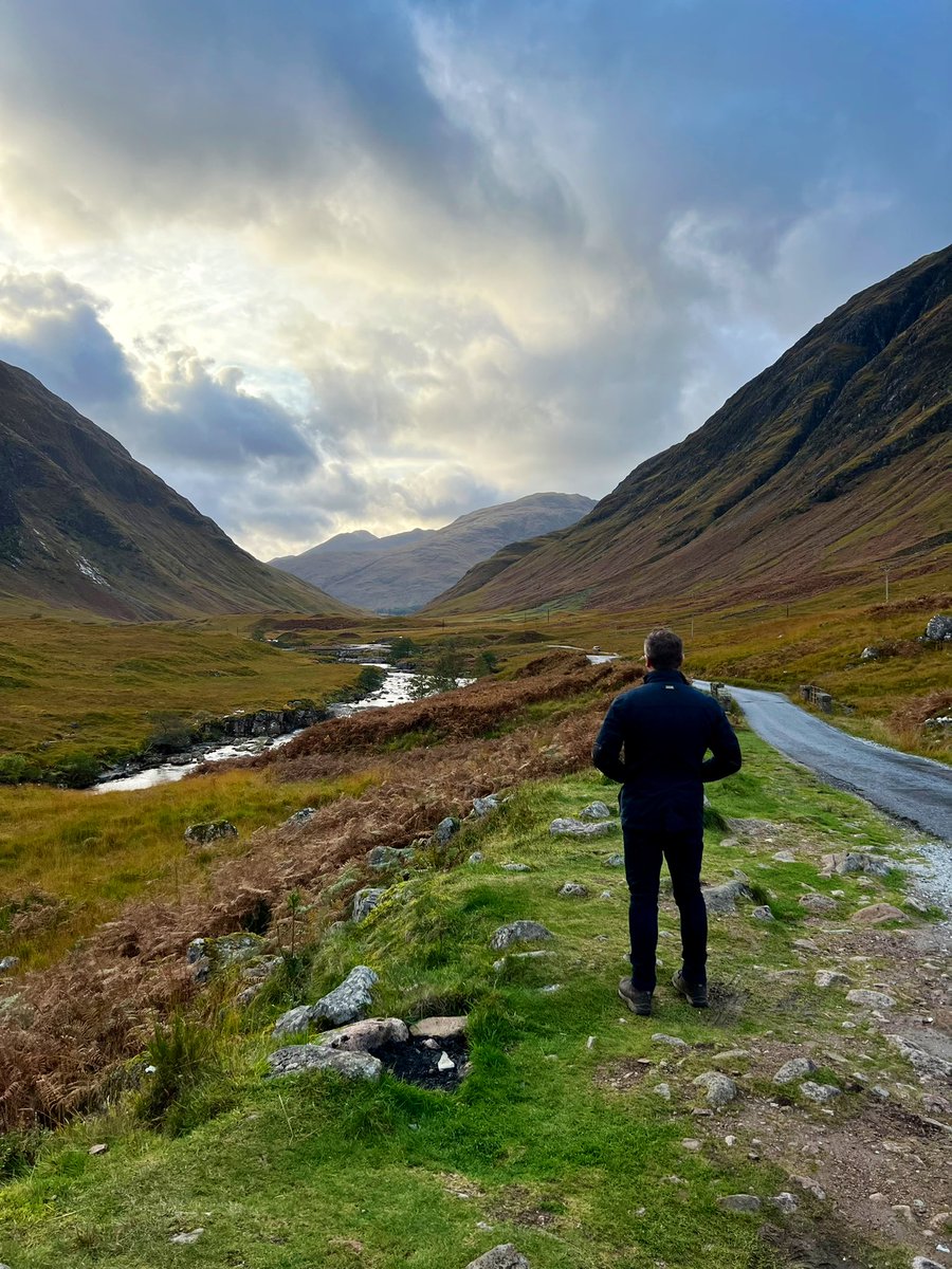 juancahandal's tweet photo. The 'Skyfall valley’ in Scotland. https://t.co/BuaqxKCDcB