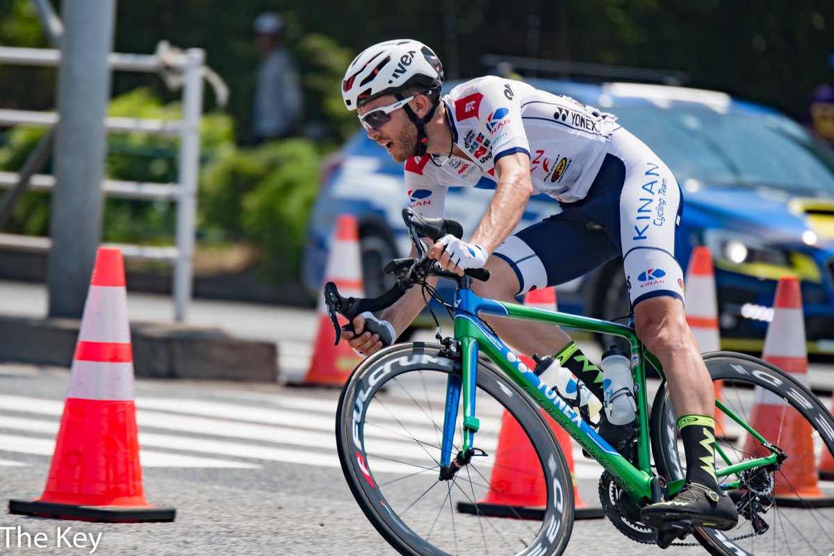 キナンを退団するサルバ選手。
チーム移籍しても引き続き応援します！
こうやって応援するチームが増えていくんですね。