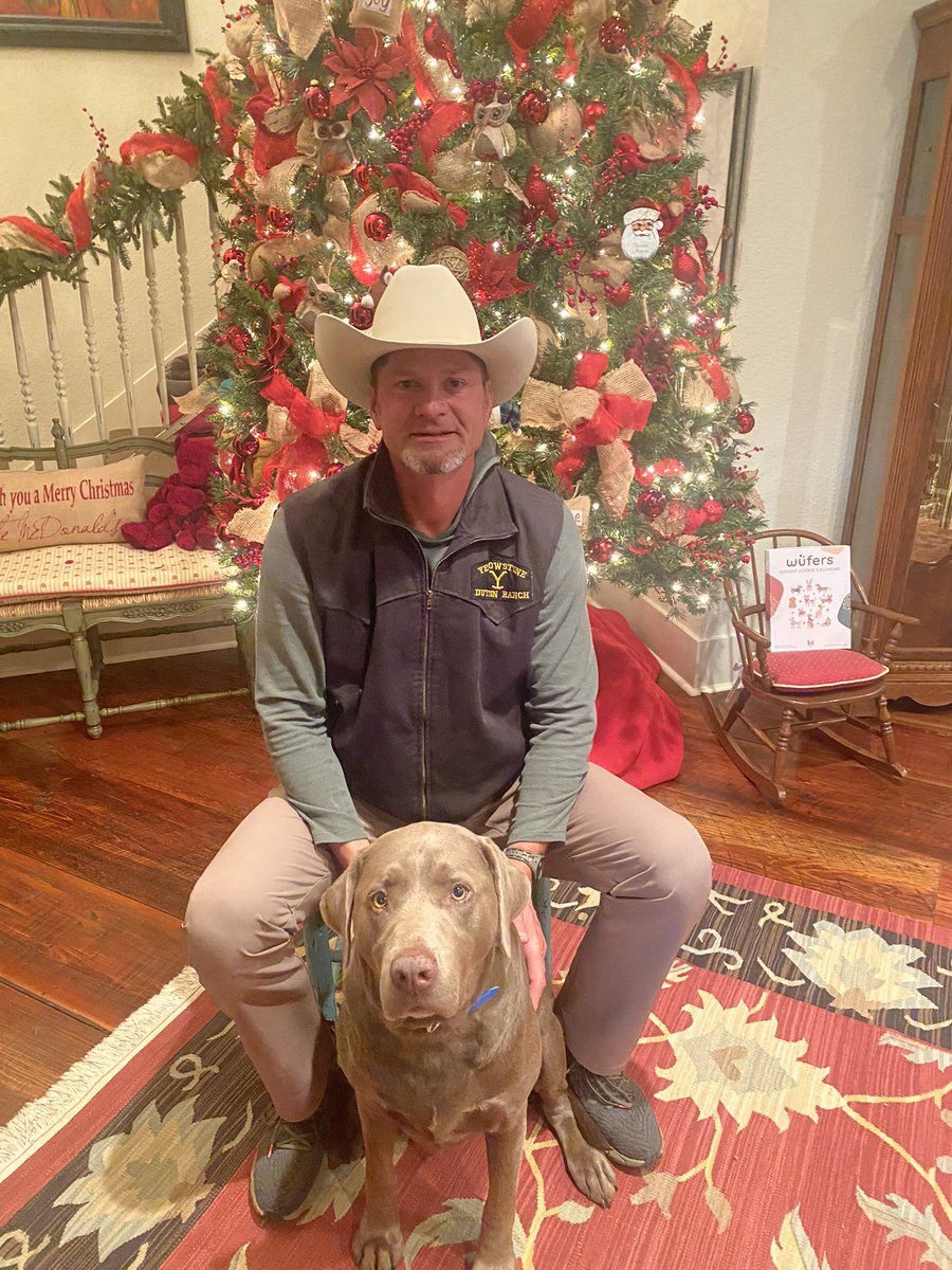 realbenmcdonald's tweet photo. Who’s ready for the best show on TV….I know #JeterTheSilverLab can’t wait for tonight’s episode of @Yellowstone #LetsGeaux #BuckleUp #yellowstonetv #TeamRip https://t.co/OyBz7aRgtr