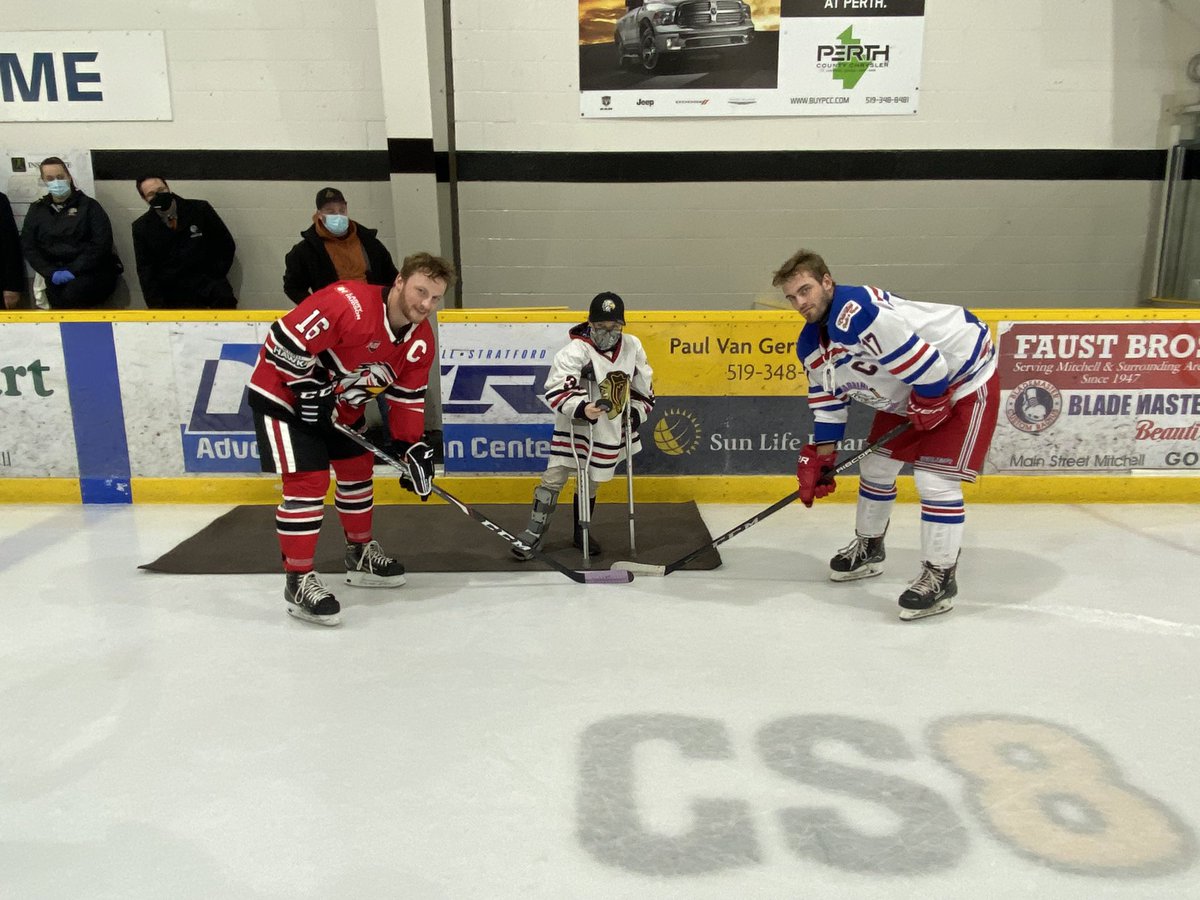 A big thank you to all the players, coaches, support staff, executive and fans for making Reid have a very special afternoon at the rink, we loved having him. Together we raised $672 that will be donated to the Canadian Cancer Society in Reid Buchanan’s name. Thank you everyone!