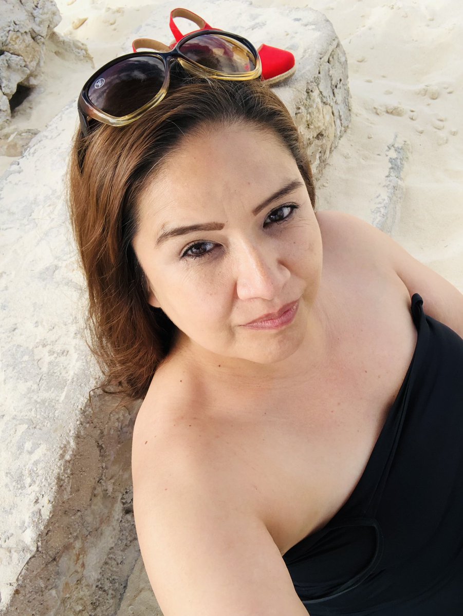 mgallardo94's tweet photo. #Tulum 😍🍻 https://t.co/aHJfJmvxqb