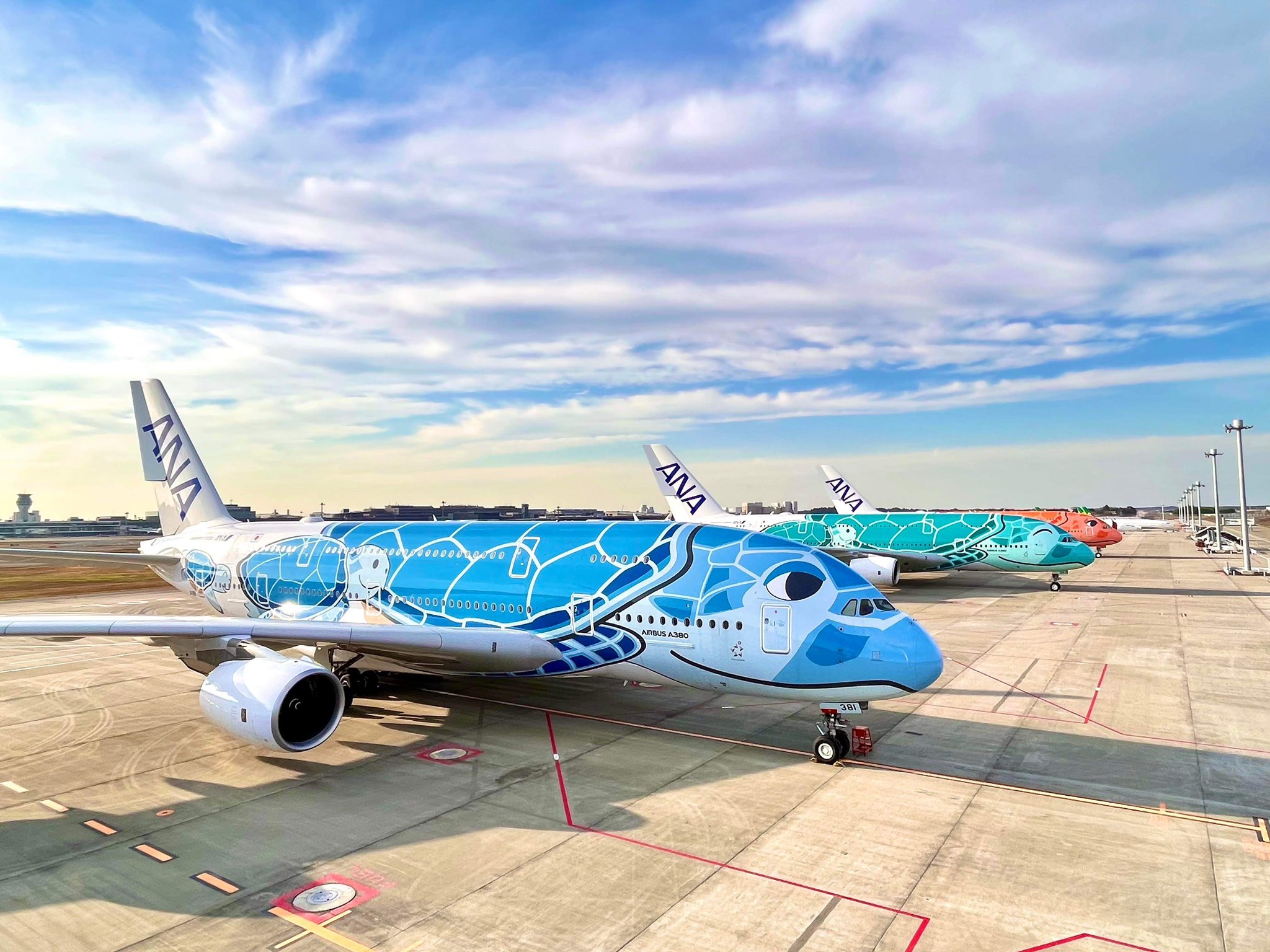 月刊エアライン編集部 Ana A380 Flying Honu 3機揃い踏み T Co Fspaqswx9r Twitter