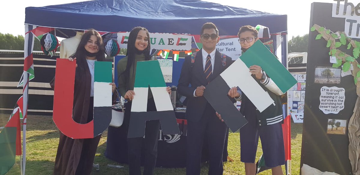 AISsharjah's tweet image. On the UAE National Day our cultural pillar leaders represented this pillar with an interactive tent that showcased the culture of UAE along with the national tree of UAE - The Ghaf Tree. #AISCulturalPillar #AISUAENationalDay2021 #AISEvents