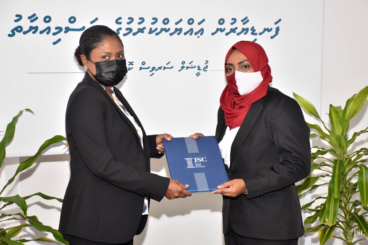 MaldivesJSC's tweet photo. Highlights from yesterday's Oath Taking Ceremony of newly appointed Judges to Family Court.

More photos: https://t.co/lxXOavwrUa https://t.co/gHmSz4Jk2Z