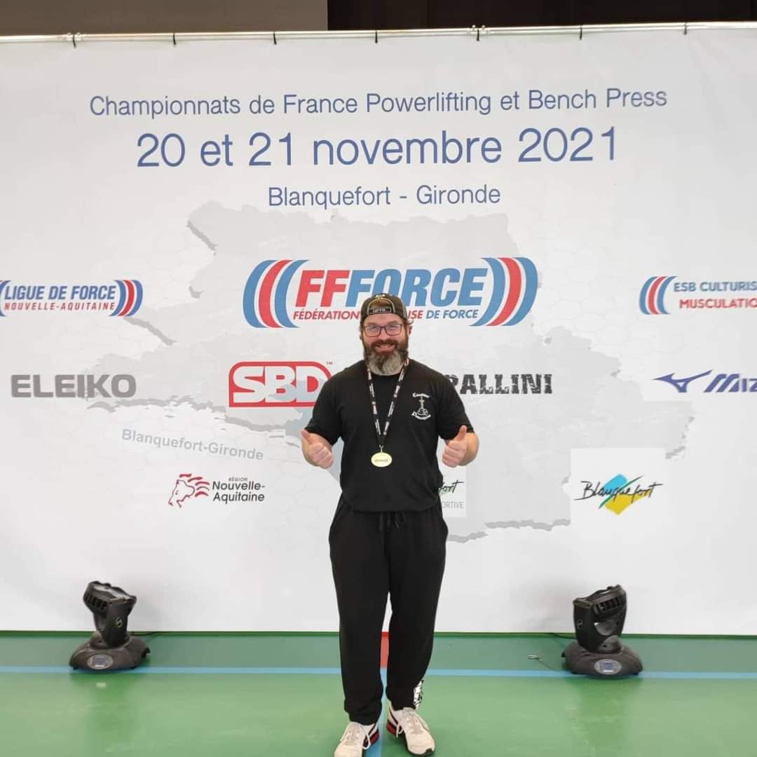 Cyrilpower91's tweet photo. Enfin un peu de calme...Après mon titre mondial acquis en Octobre dernier Retour sur mes Chpts de France BP 2021. Nouveau titre de 
CHAMPION DE FRANCE 
catégorie 83/93 kg
@villedemassy @nicolas_samsoen @OlivierRoverc_h @libriere @ESportiveMassy https://t.co/nblATuZ8Sk