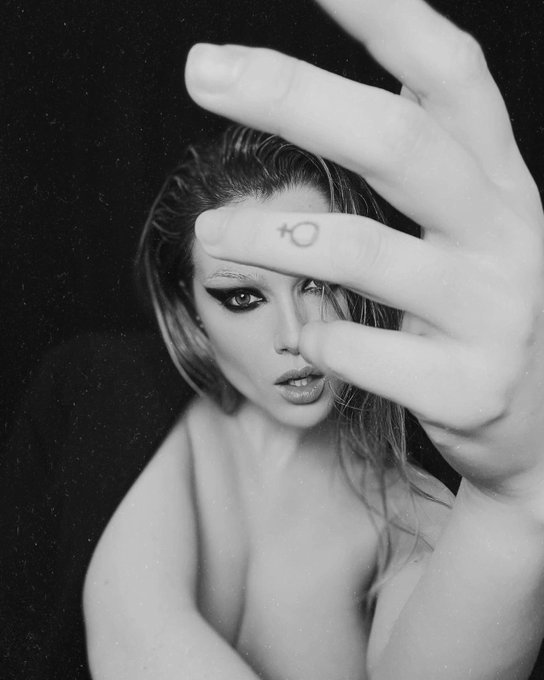 F*ck your ex, come to me.   https://t.co/Px4amsOM9A https://t.co/wG8YCppoti<a href="/tag/onlyfans"class="tags"><span>#onlyfans</span></a>