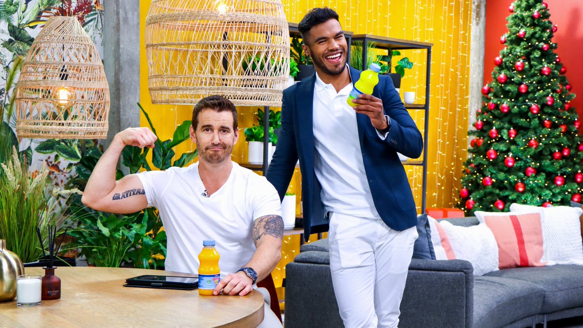 expressoshow's tweet photo. There is nothing smooother than a @MyTropika #Smoooth fitness challenge to kick off a Monday! 😎🌴

Who has your #Smoooth or #NotSmoooth vote? ☀️ #Tropika #ExpressoShow https://t.co/yyNAqQbh5p