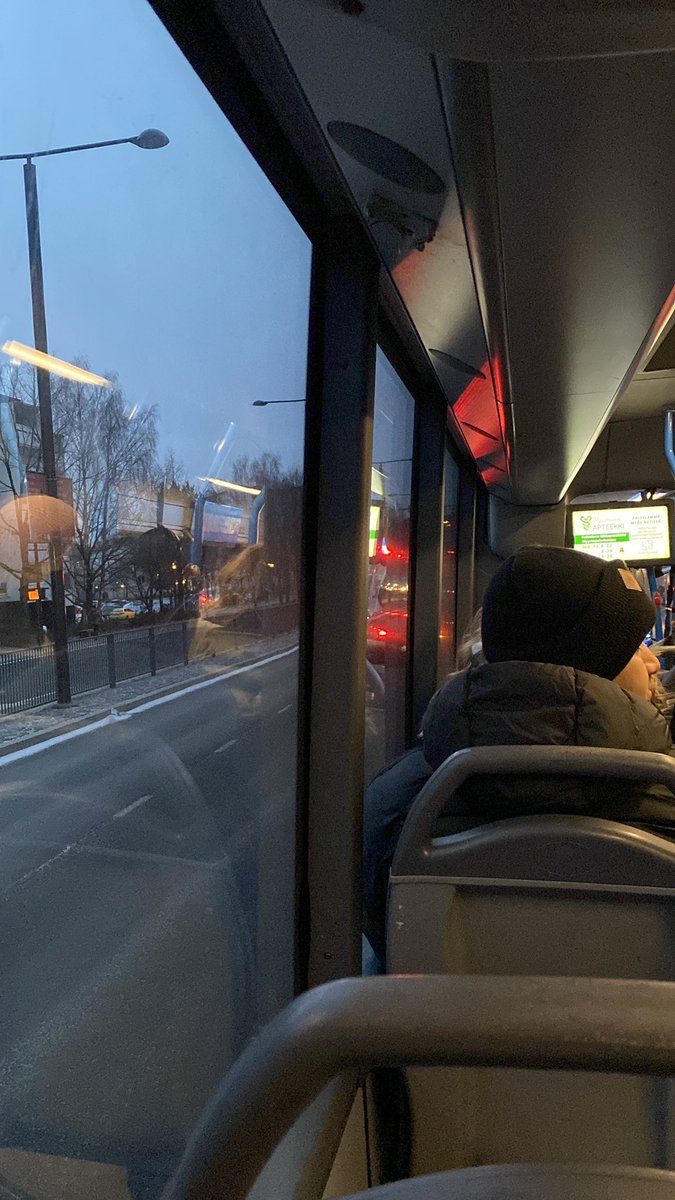 maisamet1's tweet photo. Bus rides to the campus are always nice and quiet, and they give me a moment to prepare myself for the upcoming day. Luckily the last stop for 560 is the campus so no worries about falling asleep and missing my stop😴 #MetropoliaBiz #HSL https://t.co/0sxKbGChFA