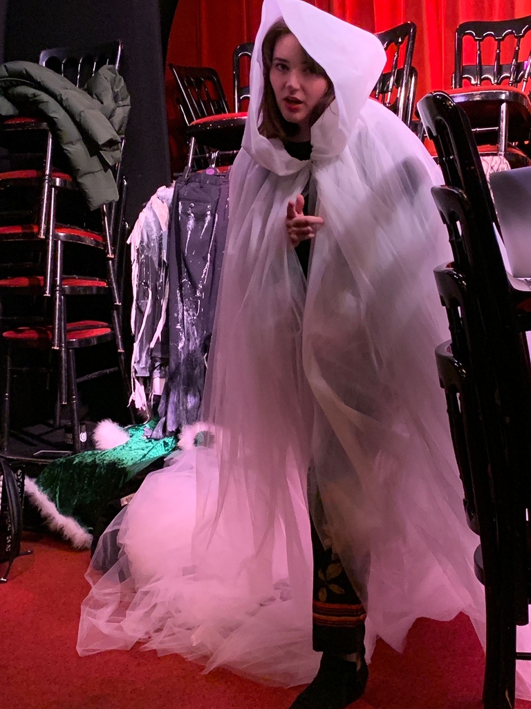 ShitFacedShow's tweet photo. One week to go! Ghost of Christmas Future saw the show next Monday and gave it a ⭐️⭐️⭐️⭐️⭐️ review.

If you haven’t booked your tickets yet, what are you waiting for?! The links in our bio!

#comedy#christmas#theatre https://t.co/63xDATng4P