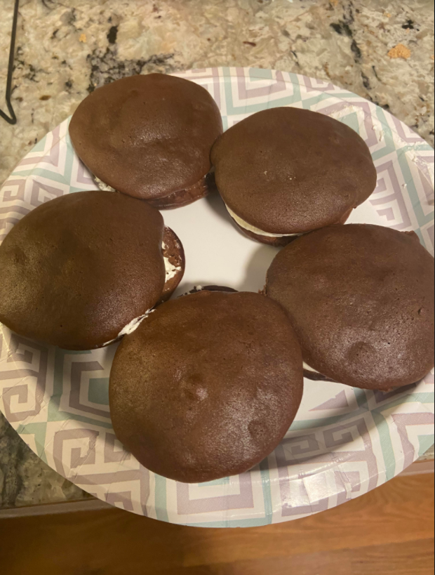ack_east's tweet photo. I made whoopie pies #Cookies #Cookie #Baking https://t.co/Gfi4wrCpOy