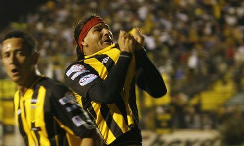 bmetroaltoque's tweet photo. NUEVAS ENTREVISTAS 🔥
En nuestro canal de YouTube, https://t.co/LmmhmNsxl7, ya se encuentran subidas dos excelentes entrevistas.
Franco #Tisera, autor del gol que valió un ascenso para Flandria y el Indio #BazanVera, historico jugador de nuestro ascenso. https://t.co/olUhIIitX0