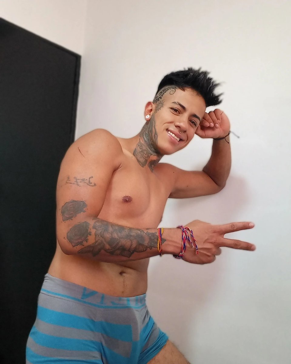 eltatto12's tweet photo. Hola🥰🥵🥶 https://t.co/DqPGRbhPFo