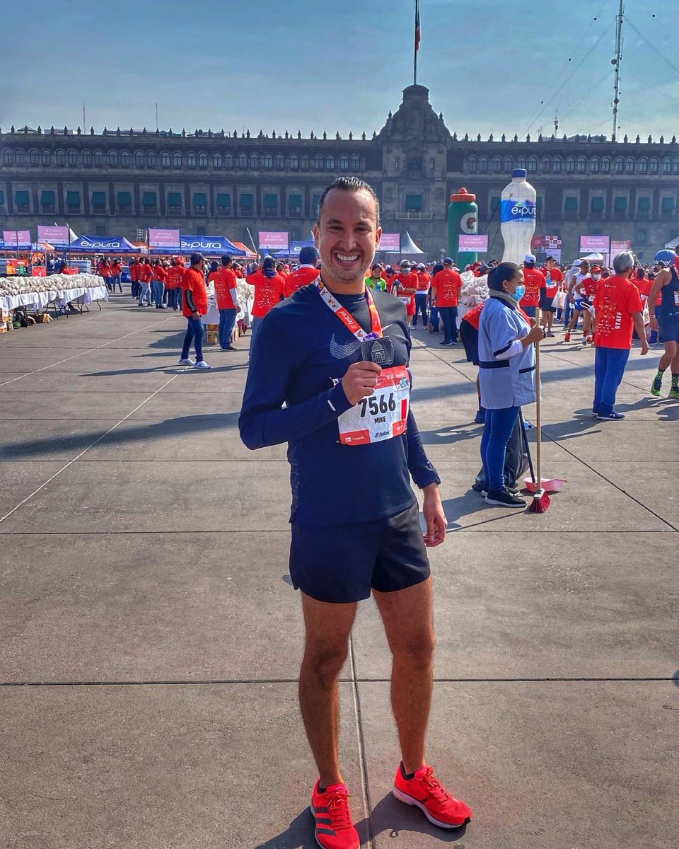 MikePerezI's tweet photo. Día del Maratón CDMX
Regresando a las carreras presenciales. Mi 13avo 
Tiempo 3:30:22 hrs https://t.co/RpLPLg9WsY