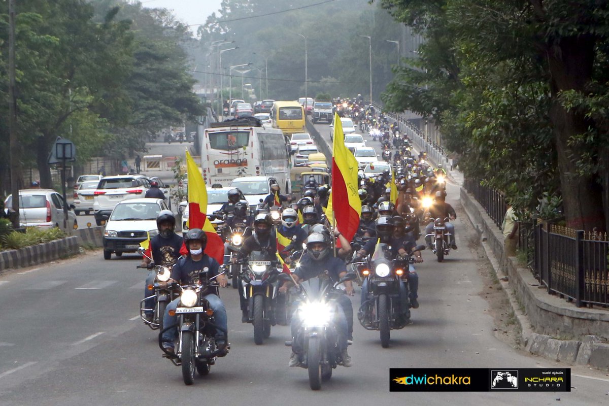 Dwichakra2's tweet photo. For our beloved youth icon... YuvaRatna,Karnataka Ratna Shri. Puneeth Rajkumar!
#RideForAppu
FlagOff by: Manya Shri. Ashwath Narayan. Minister of Higher Education, IT-BT, Science & Technology. Government of Karnataka.
@drashwathcn @OfficeofAshwath @PuneethRajkumar @malleshgowda https://t.co/KdPBIwvSkz