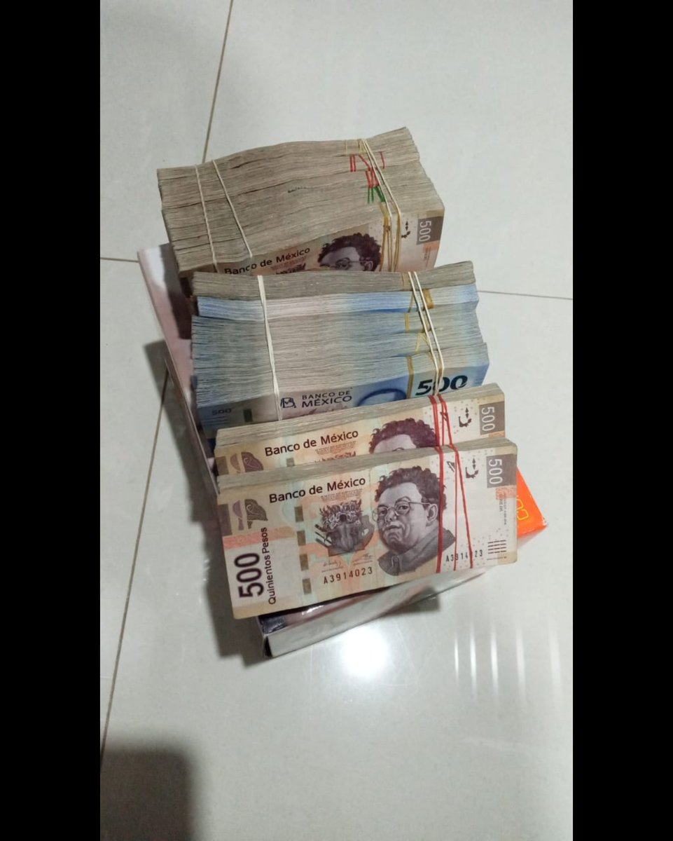 CChequiel's tweet photo. Como consejo hay que retitar cuando se tenga un dia chingon por que despues los regreso jejejeje  ✅ pedi 500mil y habia maa cash 🤑 me dieron $ 600,000  🙏 https://t.co/rwmiCD3Js2