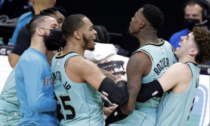 HornetsProAm's tweet photo. HORNETS WIN! HORNETS WIN! HORNETS WIN THE NBA FINALS! Defeat Suns 77-68! Hornets Win Game 5! https://t.co/drHxDDB6aV
