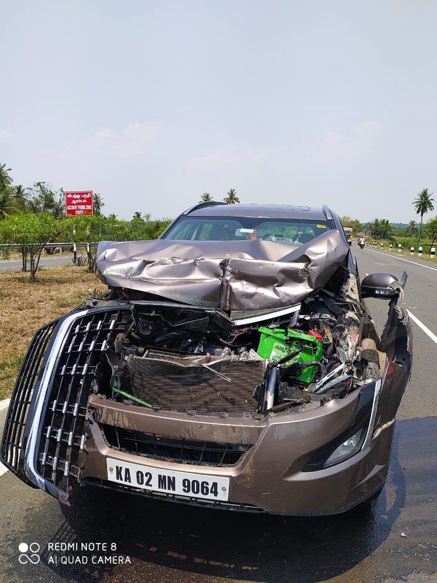 cmalai's tweet photo. My car met with an accident in April 2021 and since then its been a tough time with Mahindra Automotive and their dealers as they are unable to fix the car to working conditions after raising bills for around 8Lakhs.
@anandmahindra @RisetoHelp @MahindraRise @Mahindra_Auto https://t.co/ezsXbyQeyD
