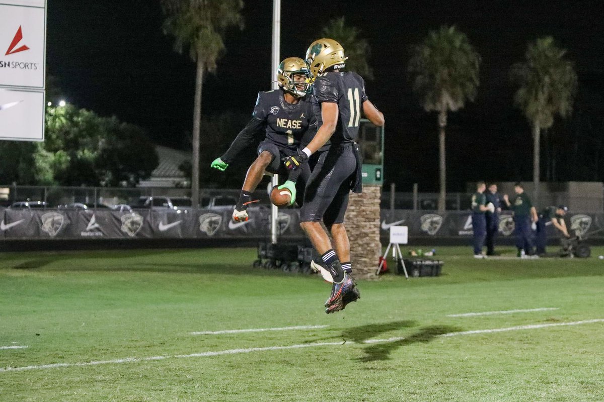 CoachDrafts's tweet photo. Ppl have already asked me what did you do differently this year for the turn around?

Nothing. We stayed committed to our process. Coaches held each other accountable &amp; players did the same. We all got better. From 1 win to 9-4 &amp; the 3rd round. Good things take time. @NeaseFTBL https://t.co/RGf1sq6tJe