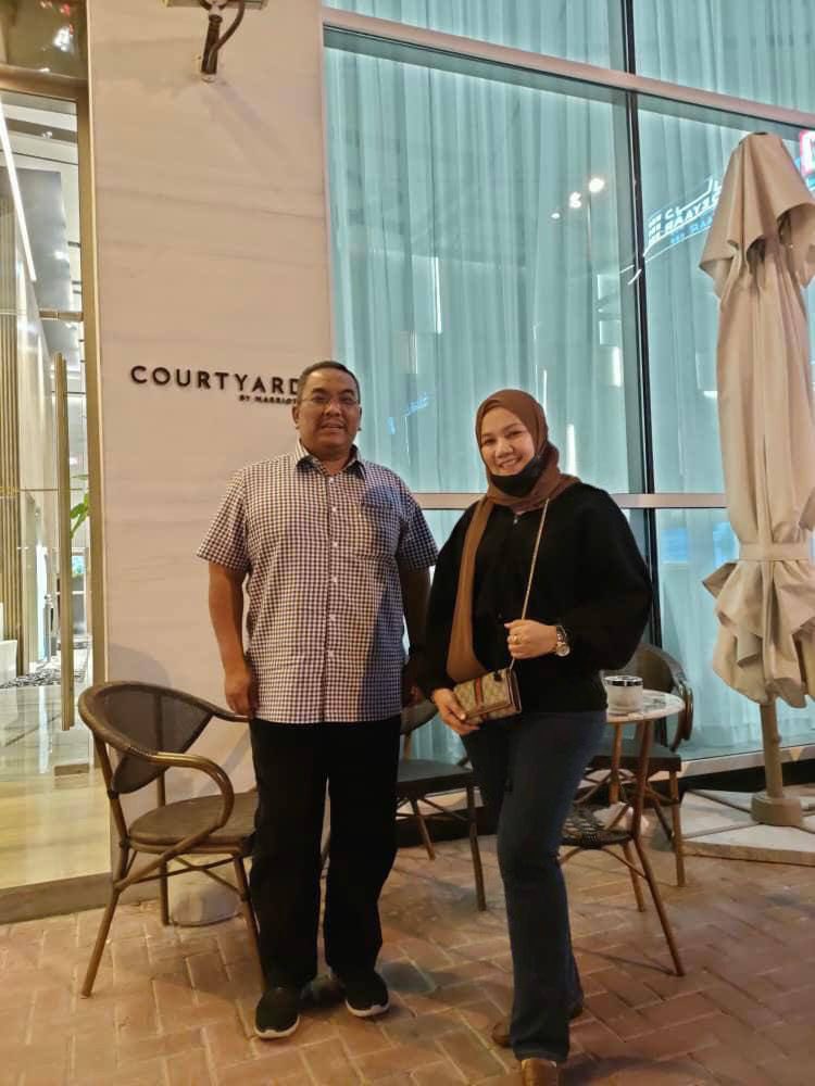 KisuAsia's tweet photo. Waahh Kisu bersama orang-orang hebat lah

Masih belum rasa Kisu? Hmm lemah 😆😜

Rugi siapa belum rasa lagi

Nak order tekan link di bawah
https://t.co/vhirzfzWMk https://t.co/9NpQa1Go0h