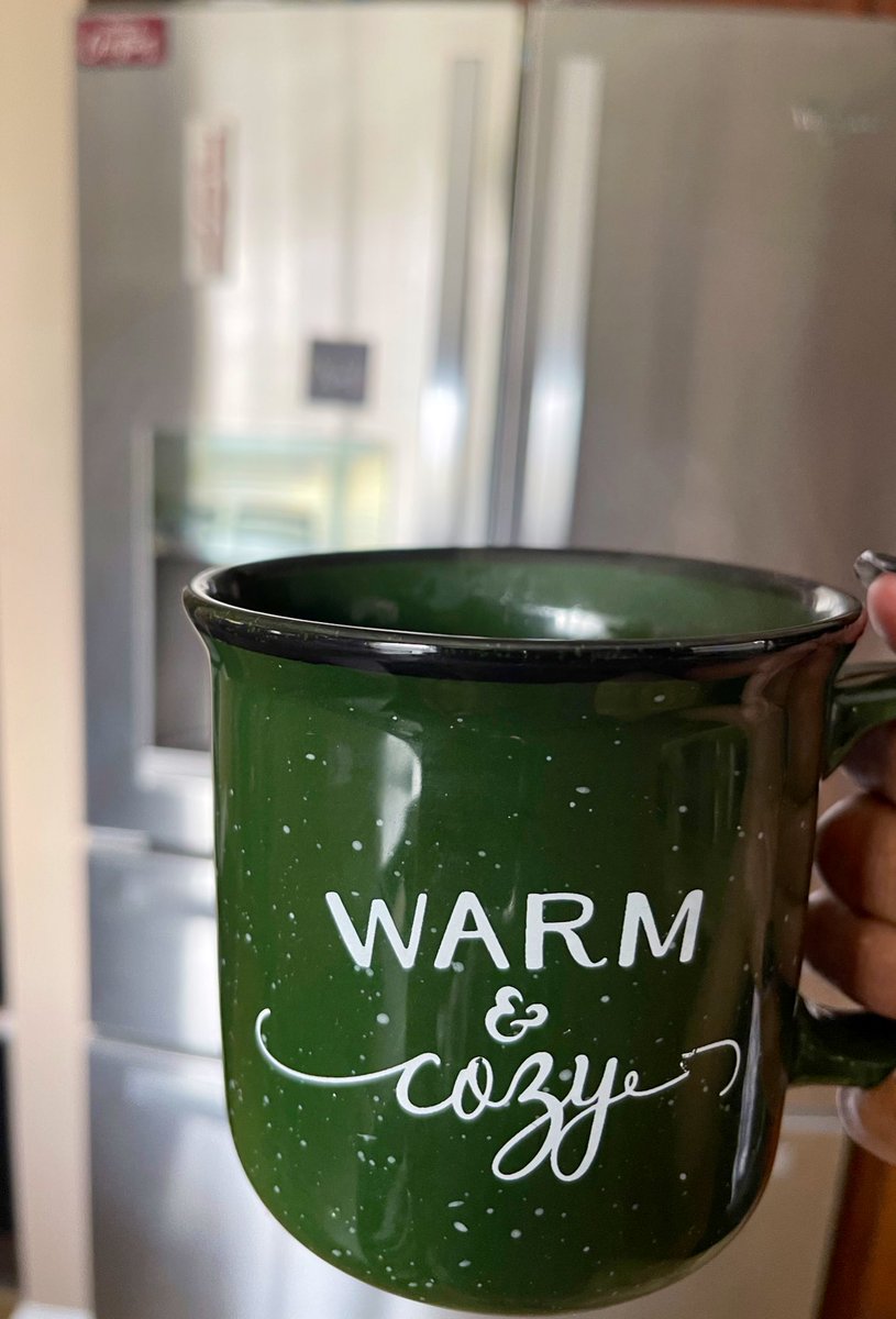 MsAgentKelly's tweet image. Warm &amp;amp; cozy time of year☕️🎄🎁