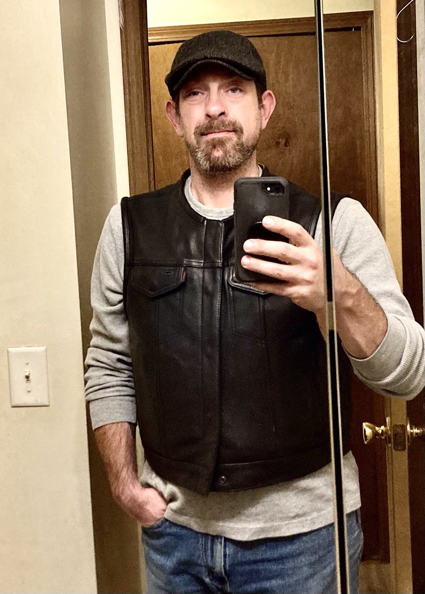 Cowchem98's tweet photo. I call it my “Scooter Hooligan” look. https://t.co/MBbMy9ap2w