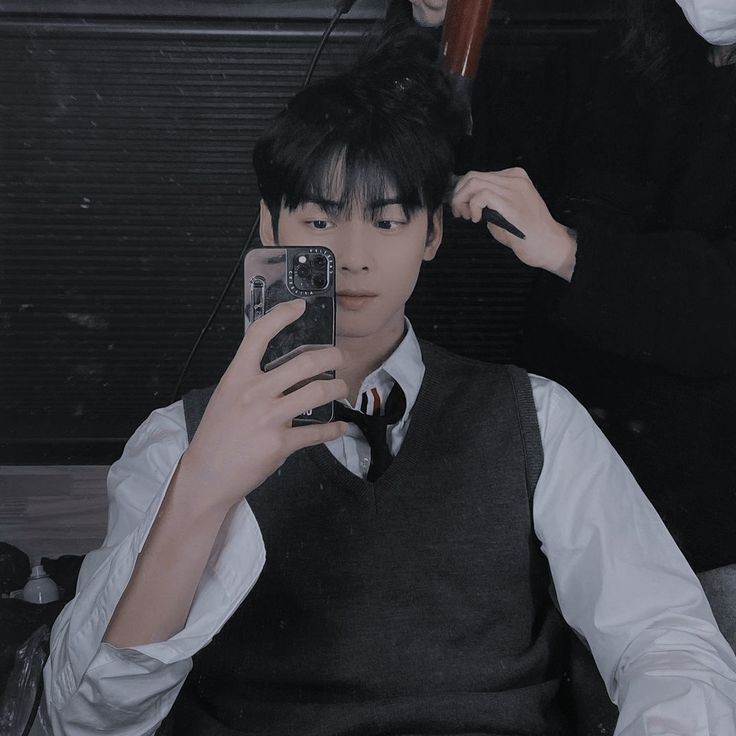 adeilxr's tweet photo. ▪︎APOLLO DEIMOS LUXER ▪︎
 
— half human • half werewolf • alpha •
— n/sfw · heavy cursing · profanities ·

— new account and not to rp.
— like and rt to be mutuals. https://t.co/2aDk5KLH5Z