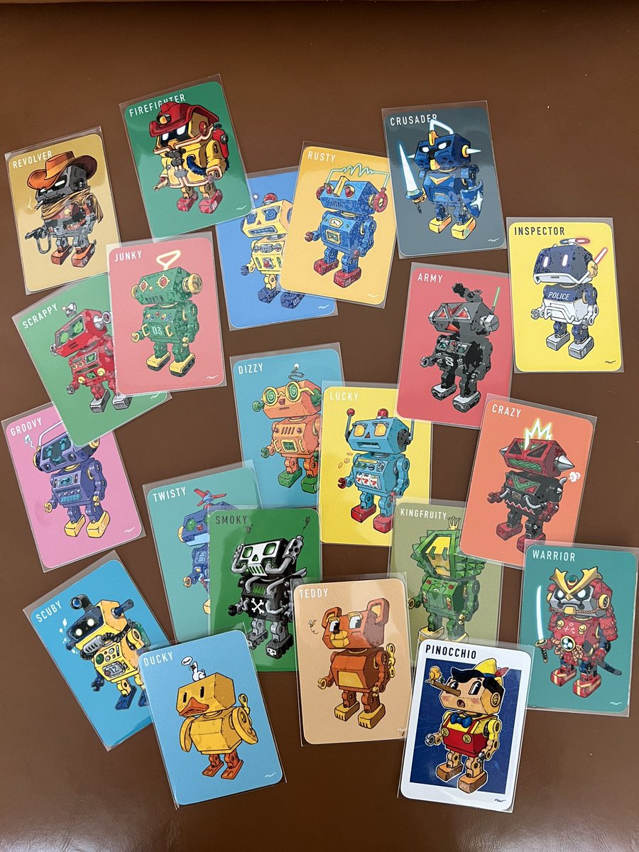 Piper_NFT's tweet photo. I’ve just got a deck of cards from my creator @TSiwanartwong . Sooooo cute~ so happy~ https://t.co/SkiEQlb22s