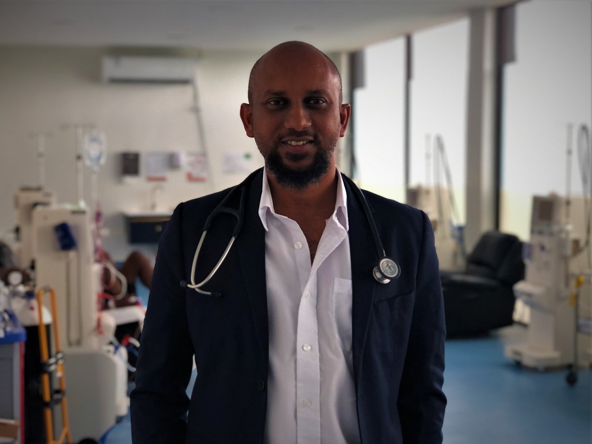 KrishnanAmrish's tweet photo. I would break the bad news of kidney failure and I would cry with them, often privately. And then I decided I was going to make a "kidney hospital", where I would treat them with dialysis, or refer them on for transplant. We've just finished setting up a kidney hospital in #Fiji https://t.co/wqywOHENtB