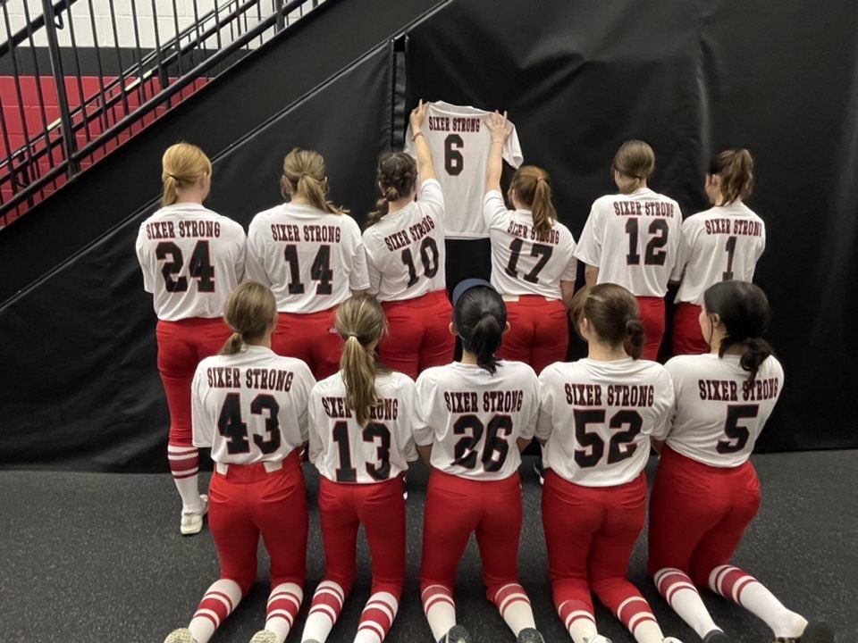 josephineshortx's tweet photo. a HUGE thank you to @coach__cavanagh @CUAA_Softball for coming down to watch us play tonight!! it was amazing getting to talk to you :)  🥎 💪 #sixerstrong @cpdogs_reiser https://t.co/Sxijq5IULy