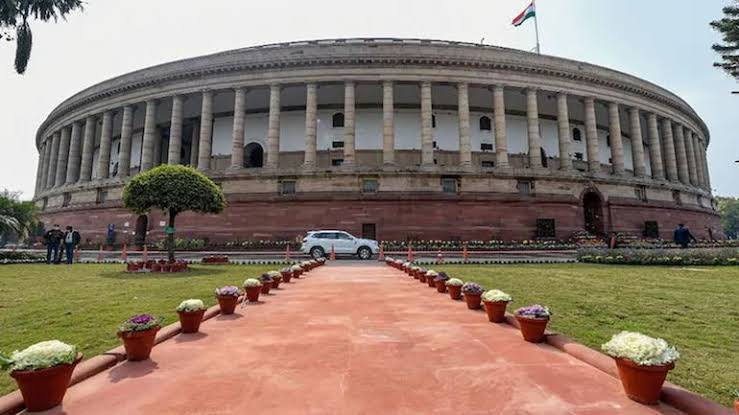 Today is the first day of the Winter Session of 2021. This is also the 5th session when reporters have been deliberately kept out of the Press Gallery
Assurances given to us were
not complied with. Adding to that, is a new format of restrictions to thwart the entry of the media
