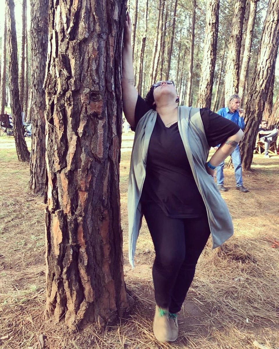 Lundi_Khoisan's tweet image. Thank you #ForestSessions, @Mix938FM, @RealConcerts &amp;amp; @Casalinga_SA, you were lekker! 🤘

PS. Missed my calling as a tree model. 🌲