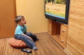 Naiyana_12's tweet photo. Saat ank" dinegara lain menikmati nonton tv kartun dirumah, ank"di palestina Menyaksikan rumah mereka di hancurkan #SupportPalestine https://t.co/Be2jIML6KA