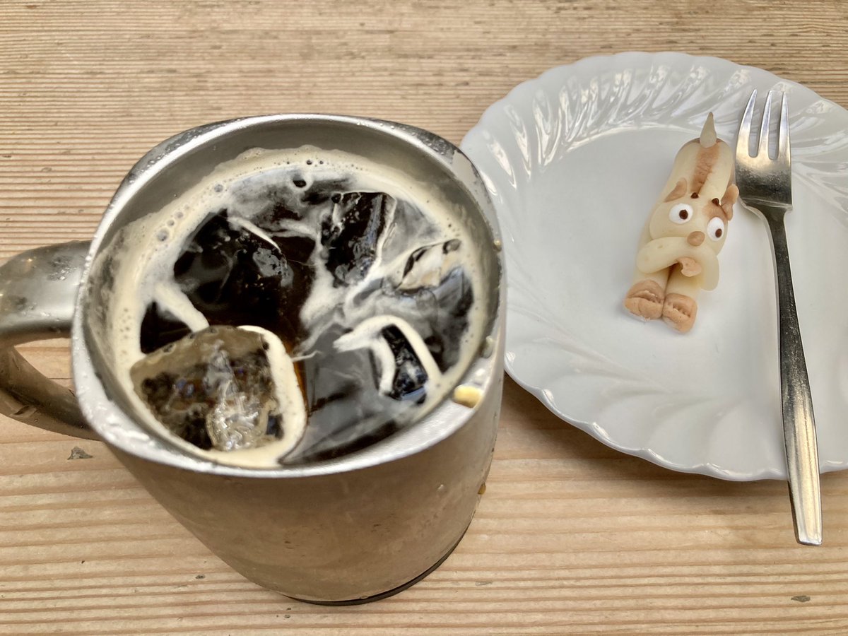 go_minagawa's tweet photo. ヤクルト日本一記念外苑前散歩🚶♂️
大好きな喫茶店みっけ☕️
#jcook https://t.co/XYSZToS1G0