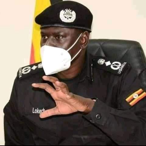 Dunjuma1's tweet photo. Ever since Major general Paul Lokech departed from our lives,no one has ever been appointed. I pray the Presidents heart heals so that we get another Deputy IGP.
#RIPThe-Lion of Mogadishu🇺🇬🇺🇬🇺🇬 https://t.co/1Ygpii9tuW