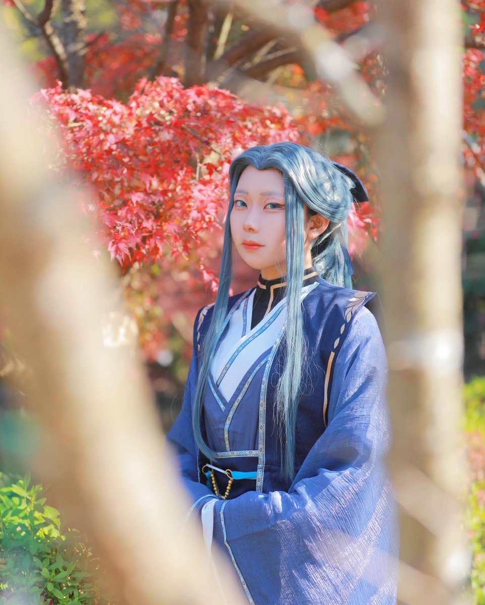 oldova1's tweet photo. ⚠️コスプレ/cosplay⚠️

【紅く...鮮やかに紅く色づく季節】　
🍁🍁🍁🍁🍁🍁🍁🍁🍁🍁🍁🍁 https://t.co/V0fvVYGdaV